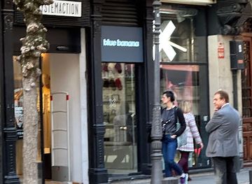 spain/bilbao/shop/blue-banana-brand-bilbao