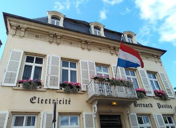 luxembourg/grevenmacher/shop/100-luxembourg