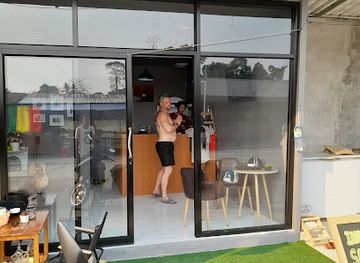 thailand/koh-chang/shop/i-smoke-flower-nice-to-meet-you-cannabis-shop