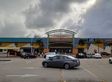 guam/central-guam/shop/guam-premier-outlets