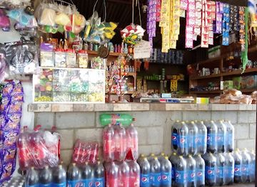nicaragua/apoyo-lagoon/shop/pulperia-emanuel