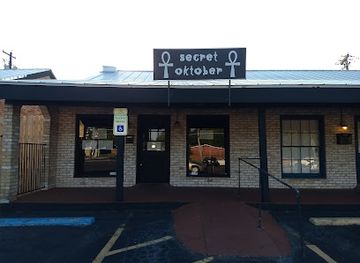 texas/austin/shop/secret-oktober