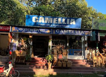 bangladesh/lawachara-national-park/shop/camellia-handicraft-s-monipuri-fabrics