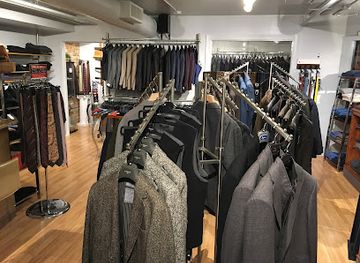 michigan/ann-arbor/shop/renaissance-clothing-ann-arbor