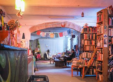 austria/vienna/meidling/shop/kostnixladen