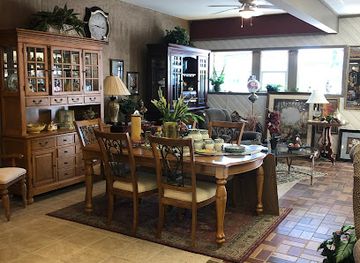 west-virginia/morgantown/shop/unique-consignment