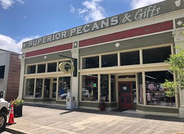 alabama/lake-eufaula/shop/superior-pecans-gifts
