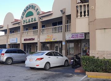 aruba/tanki-leendert/shop/acropolis-plaza