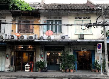 thailand/bangkok/ekkamai/shop/vintage-decor-accessories-store