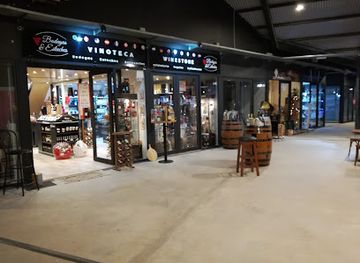 argentina/tigre/shop/docks-del-puerto