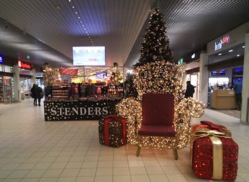 latvia/liepaja/shop/ostmala-shopping-mall