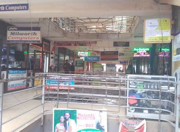 uganda/acholi/shop/fillan-unique-boutique