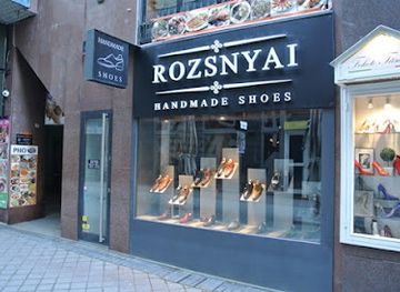 hungary/bukk-national-park/shop/rozsnyai-handmade-shoes