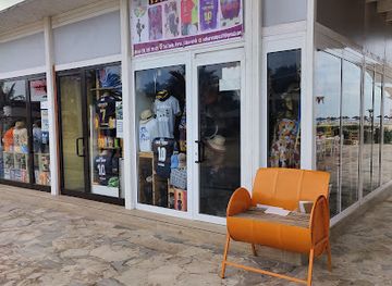 cabo-verde/santa-maria/shop/fashionitas