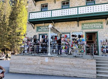 italy/alta-badia/shop/boutique-lago-di-braies
