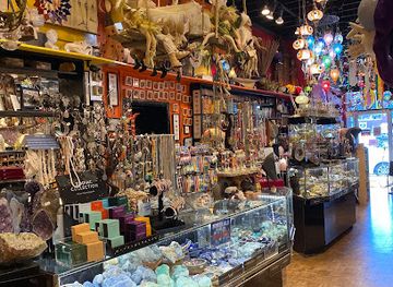 oklahoma/oklahoma-city/adventure-district/shop/craig-s-curious-emporium