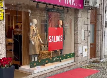 portugal/serra-de-sao-mamede-natural-park/shop/pink-store-santa-comba-dao