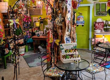 nebraska/eugene-t-mahoney-state-park/shop/feathers