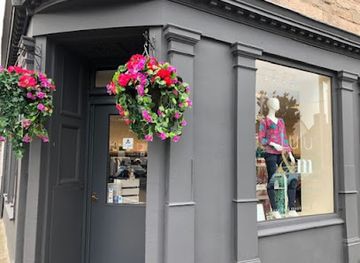 united-kingdom/dundee/shop/lulu-m