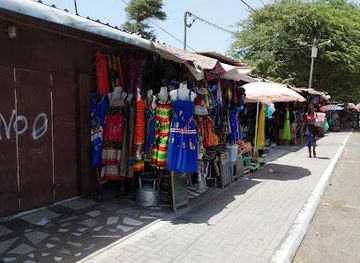 cabo-verde/praia/shop/sucupira-market