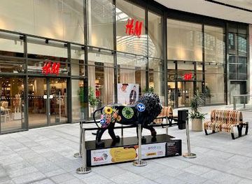 united-kingdom/edinburgh/attraction/st-james-quarter