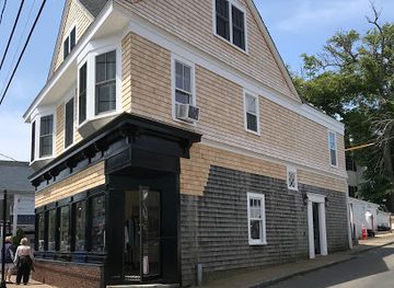 massachusetts/martha-s-vineyard/shop/timeless