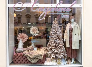 germany/dusseldorf/shop/anziehend-store