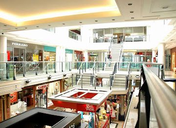 Shopping del Siglo