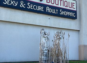 connecticut/long-island-sound/shop/luv-boutique