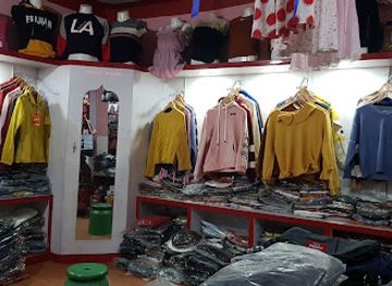 nepal/chitwan-valley/shop/chitwan-gift-and-clothing
