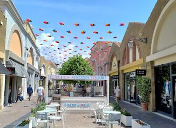 italy/monte-rosa/shop/designer-outlet-castelromano-mcarthurglen