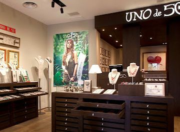 spain/pamplona/shop/unode50-el-corte-ingles-pamplona