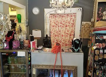 florida/jacksonville/shop/the-looking-glass