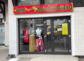 hungary/eger/shop/spanyol-cream-hasznaltruha-desigual-hasznaltruha-cipo-retro-vintage