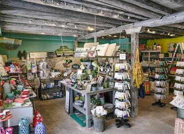 wisconsin/door-county/shop/space