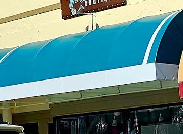 wyoming/buffalo-bill-state-park/shop/monies-boutique