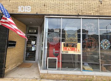 illinois/rockford/shop/resale