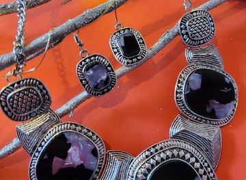 france/dijon/quartier-de-la-fontaine-d-ouche/shop/la-magie-de-sandy-fr