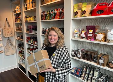 pennsylvania/lancaster/shop/lancaster-gift-box