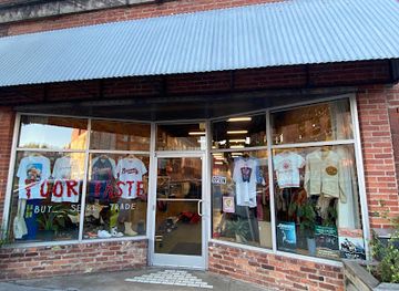 tennessee/chattanooga/southside-historic-district/shop/poor-taste