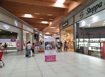 italy/maremma/shop/centro-commerciale-marema