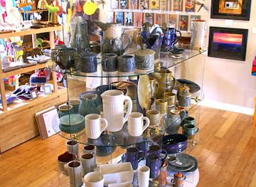 alabama/huntsville/shop/the-little-green-store-and-gallery