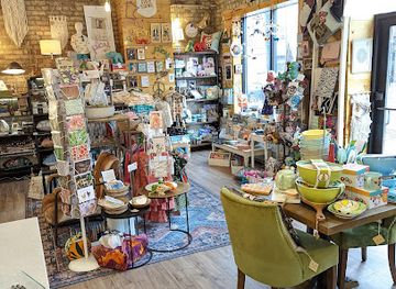 minnesota/minneapolis/northeast-minneapolis/shop/curiosity-curiosity-home