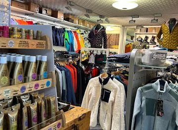 italy/cervinia/shop/4478-s-n-c-di-massimiliano-gorret-e-patrick-poletto