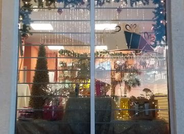 the-bahamas/grand-bahama-island/shop/distinctive-gifts