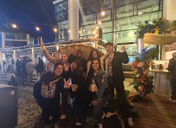 california/san-diego-beaches/shop/beach-house