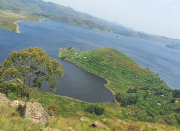 uganda/bwindi-impenetrable-national-park/shop/ku-gataraga