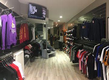 belgium/mons/shop/street-square-mons