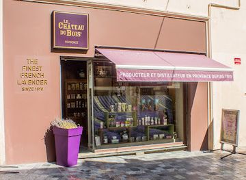 france/camargue/shop/le-chateau-du-bois-producteur-de-lavande-fine-arles