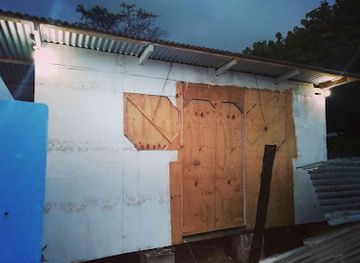 jamaica/port-maria/shop/cabarita-pop-up-shop-lounge